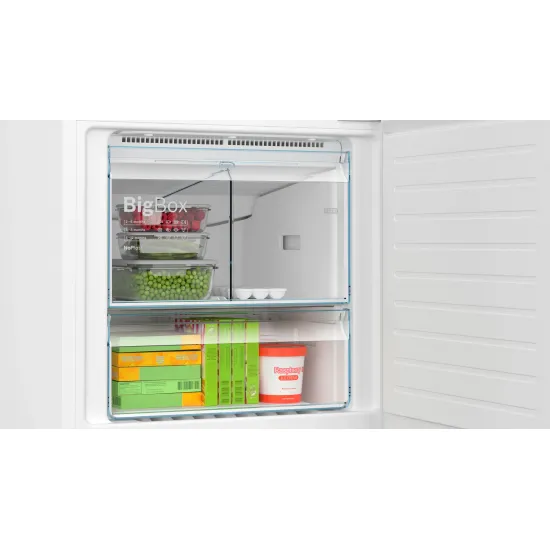 Serie 4 Alttan Donduruculu Buzdolabı 186 x 70 cm Beyaz, Total No Frost