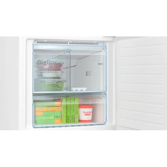 Serie 4 Alttan Donduruculu Buzdolabı 186 x 70 cm Beyaz, Total No Frost