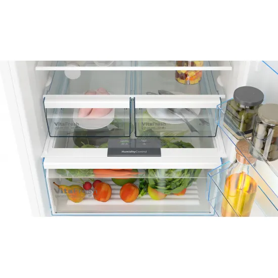 Serie 4 Alttan Donduruculu Buzdolabı 193 x 70 cm Beyaz, Total No Frost