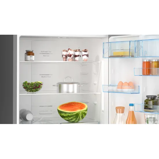 Serie 6 Alttan Donduruculu Buzdolabı 186 x 75 cm Parmak izi bırakmayan siyah inoks, Total No Frost